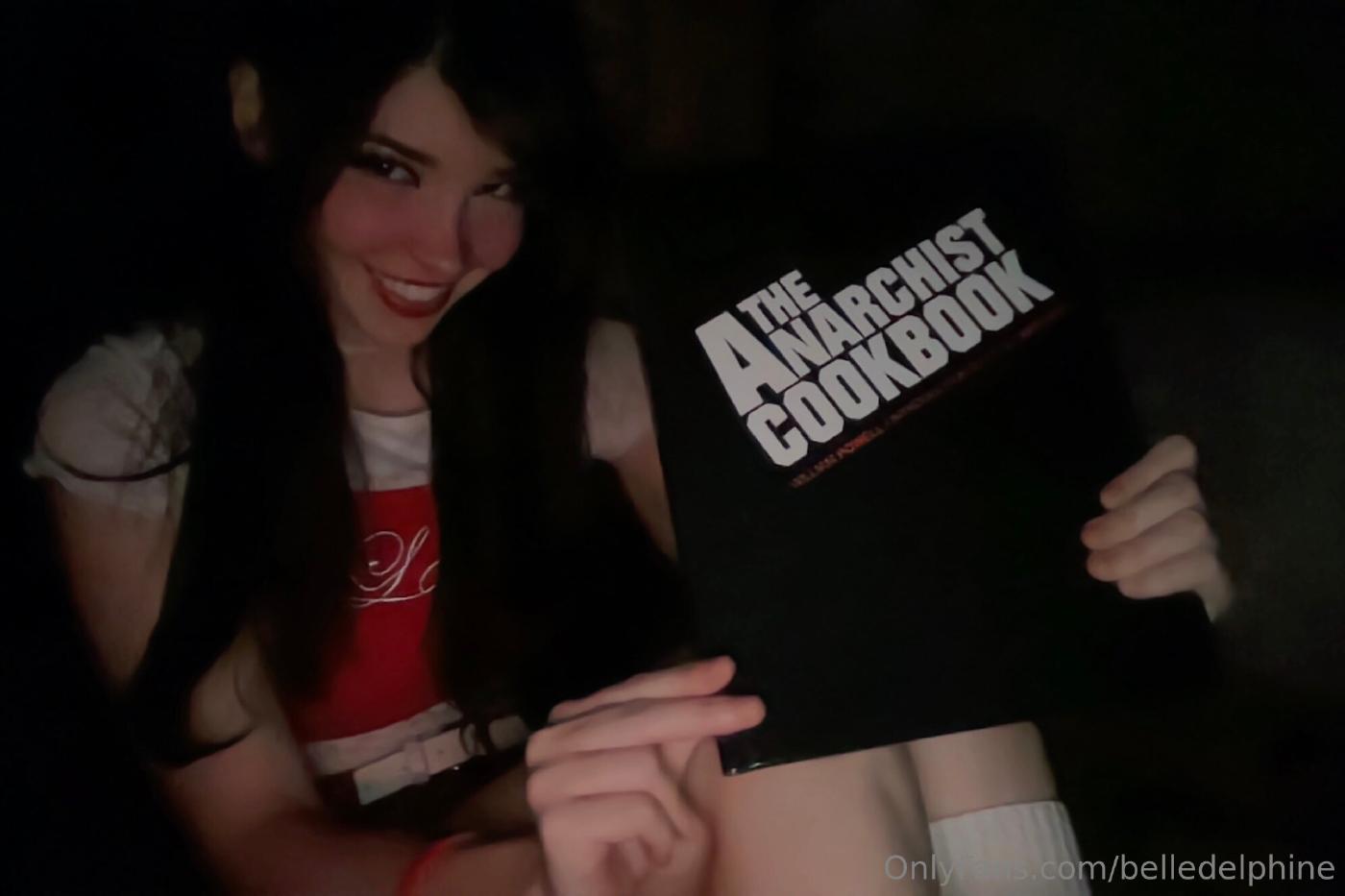 belle_delphine_cute_laptop_selfies_onlyfans_set_leaked-tlmymo belle delphine cute laptop selfies onlyfans set leaked tlmymo