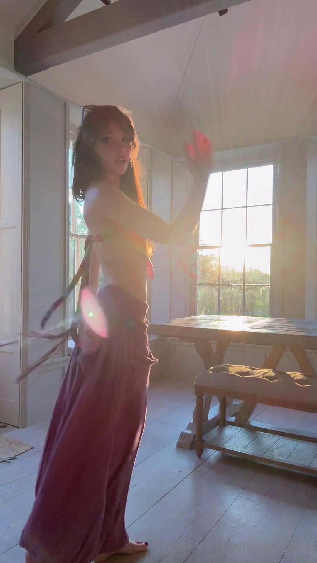 belle delphine sexy silly dancing onlyfans video leaked bjmlip