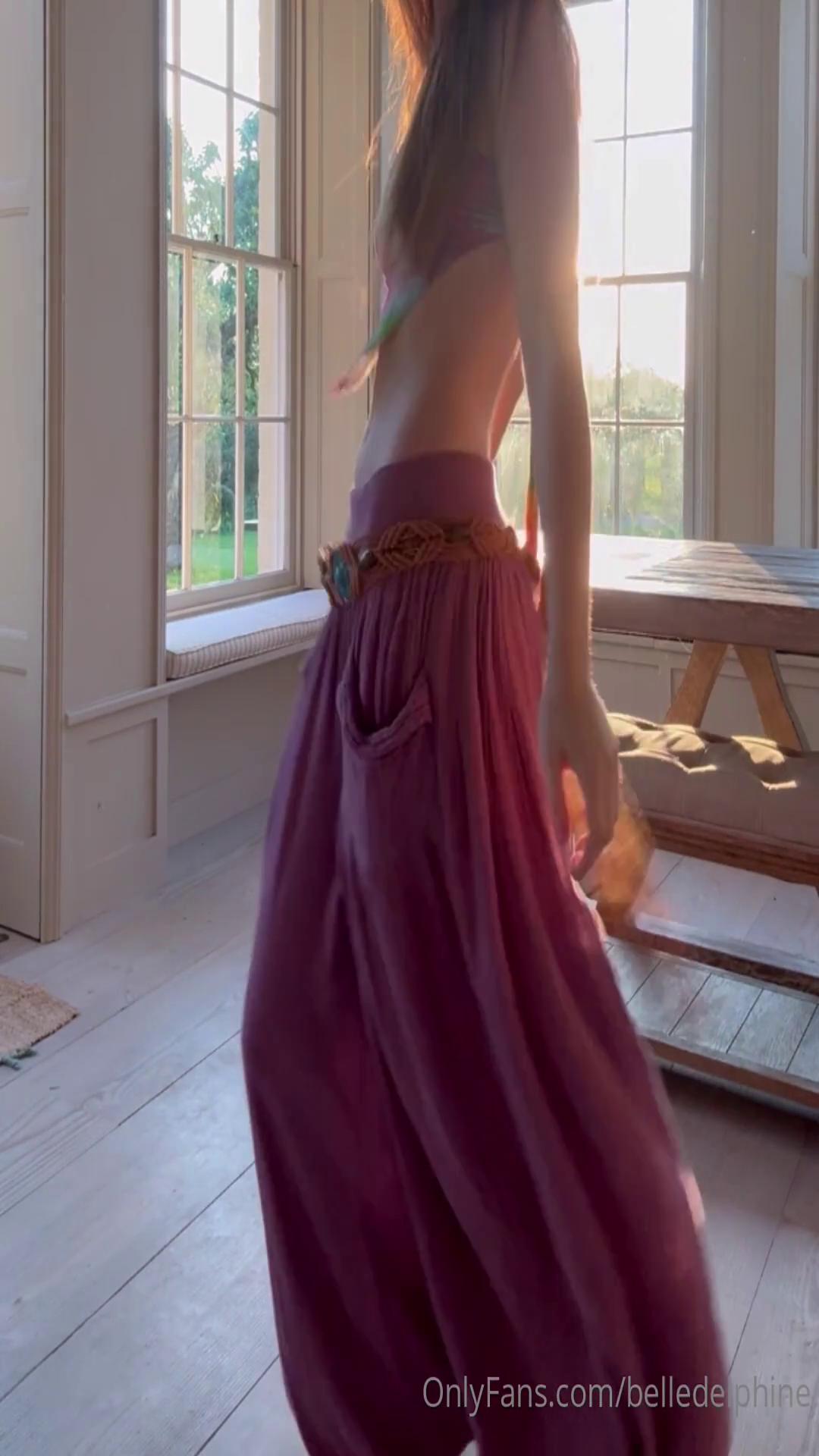 belle delphine sexy silly dancing onlyfans video leaked wucuer