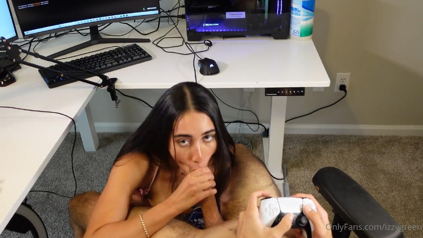 izzy green video game pov blowjob onlyfans video leaked vhbzou