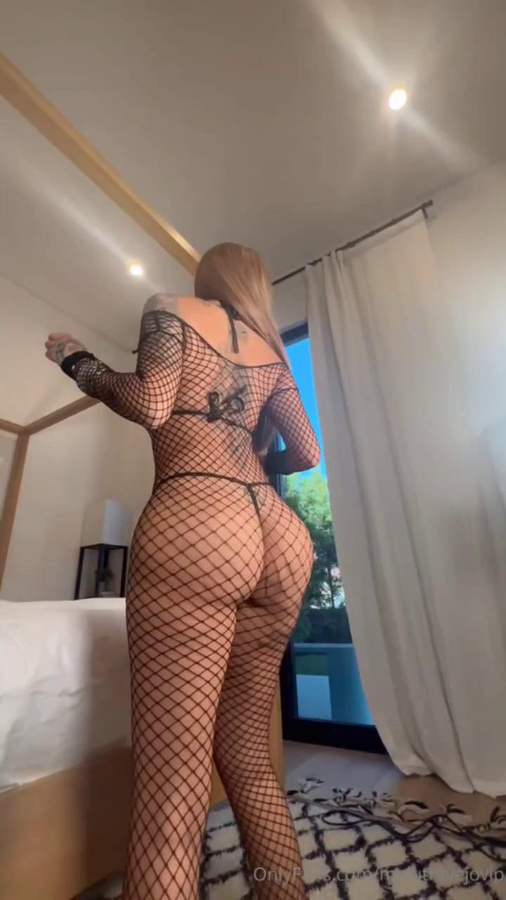 malu trevejo sexy fishnet bodysuit onlyfans video leaked ztrcdn