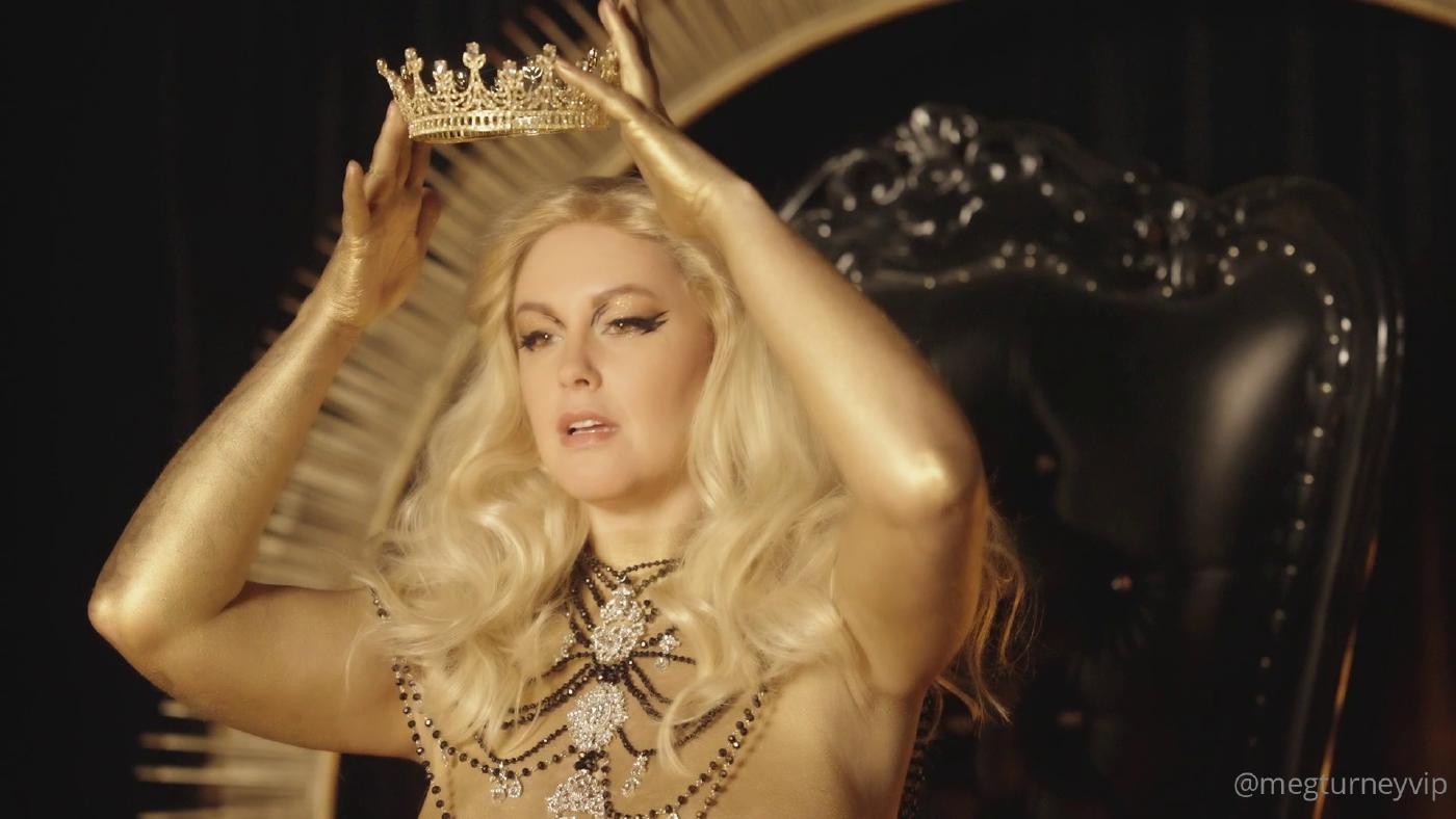 meg_turney_nude_pussy_gold_paint_onlyfans_video_leaked-aweniz meg turney nude pussy gold paint onlyfans video leaked aweniz