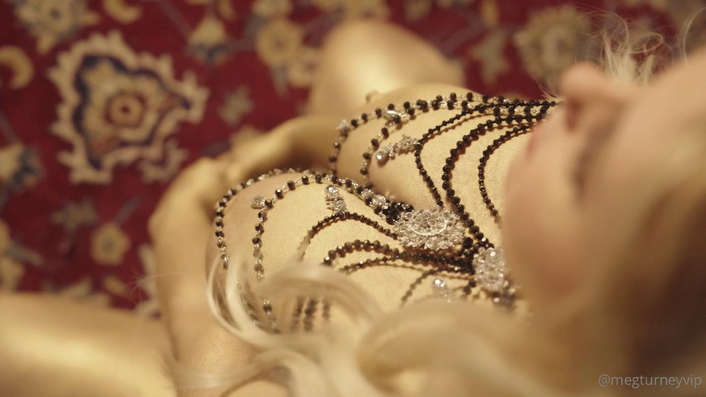 meg_turney_nude_pussy_gold_paint_onlyfans_video_leaked-lamtrx meg turney nude pussy gold paint onlyfans video leaked