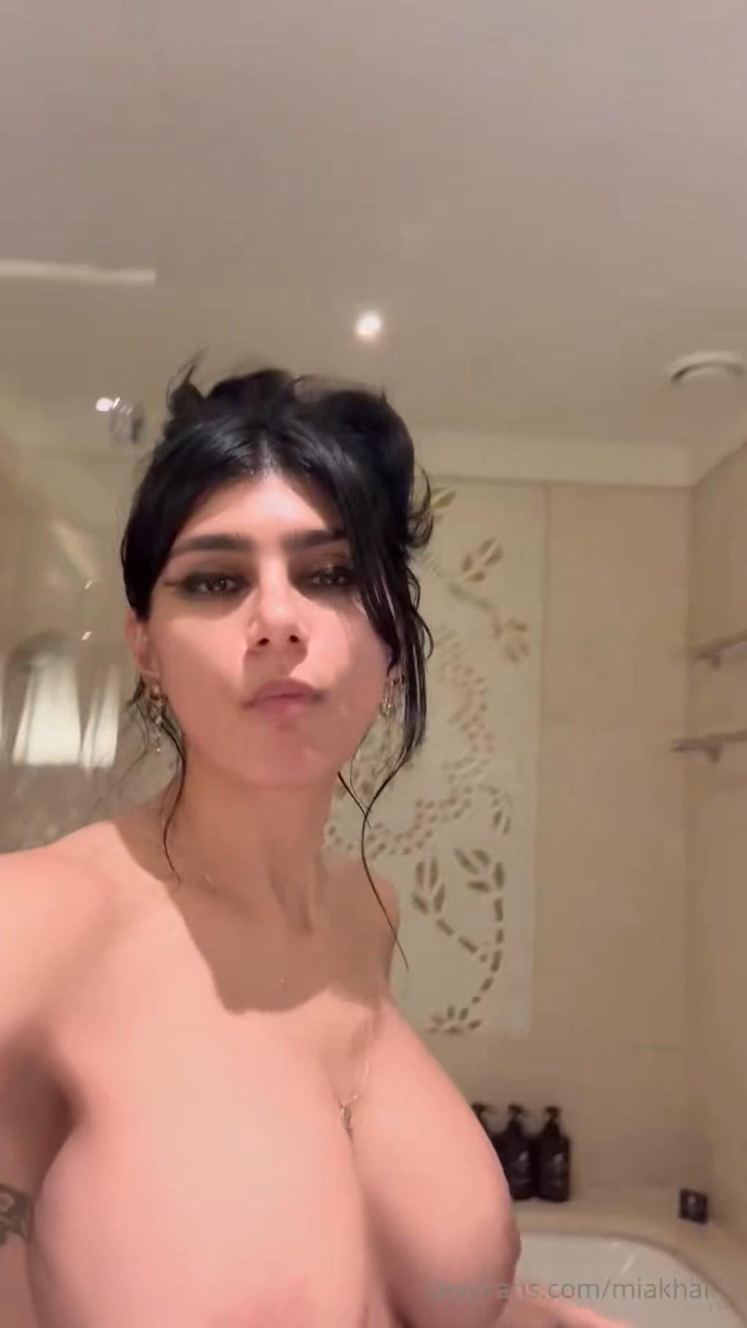 mia khalifa nude face wash onlyfans livestream leaked ecvgjh