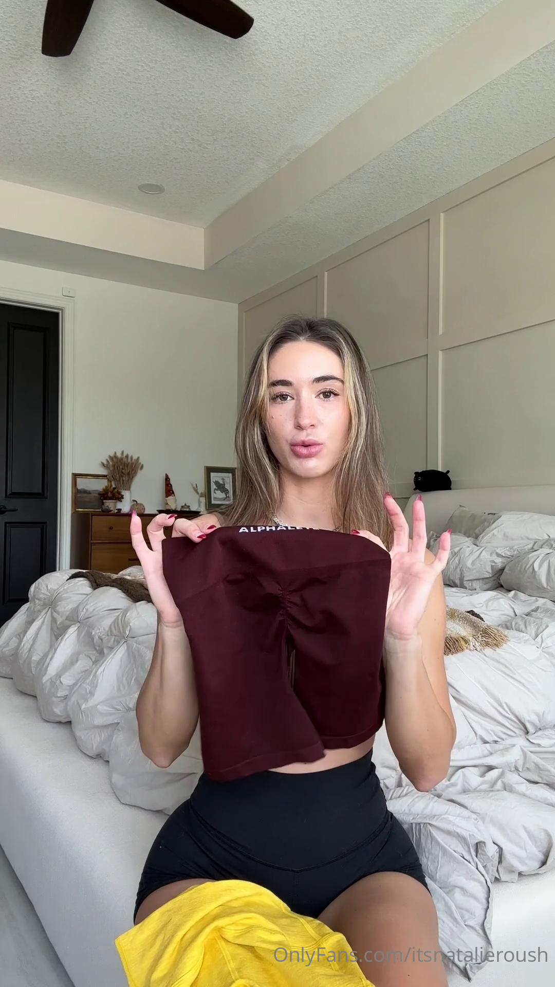 natalie roush sexy short leggings try on onlyfans video leaked iswdaz