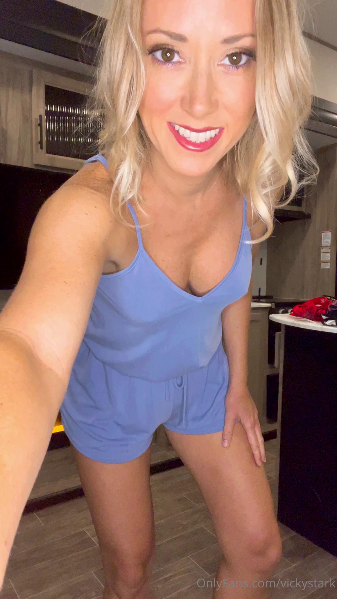 vicky stark nude animal print lingerie onlyfans video leaked ybbvle