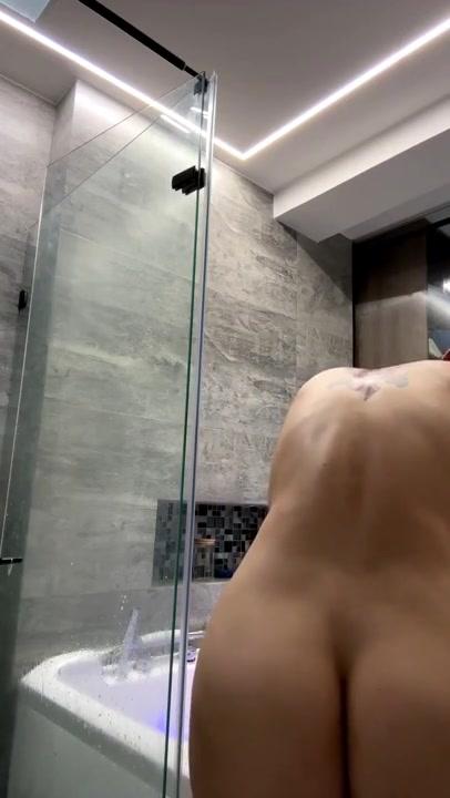 vita celestine nude shower fingering onlyfans video leaked bdhpph