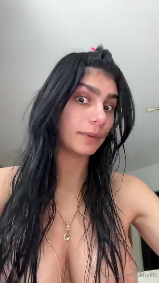 mia khalifa nude topless livestream onlyfans video leaked chynbh