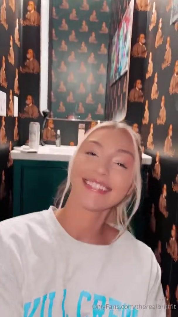 therealbrittfit deepthroat blowjob onlyfans video leaked ldbegz