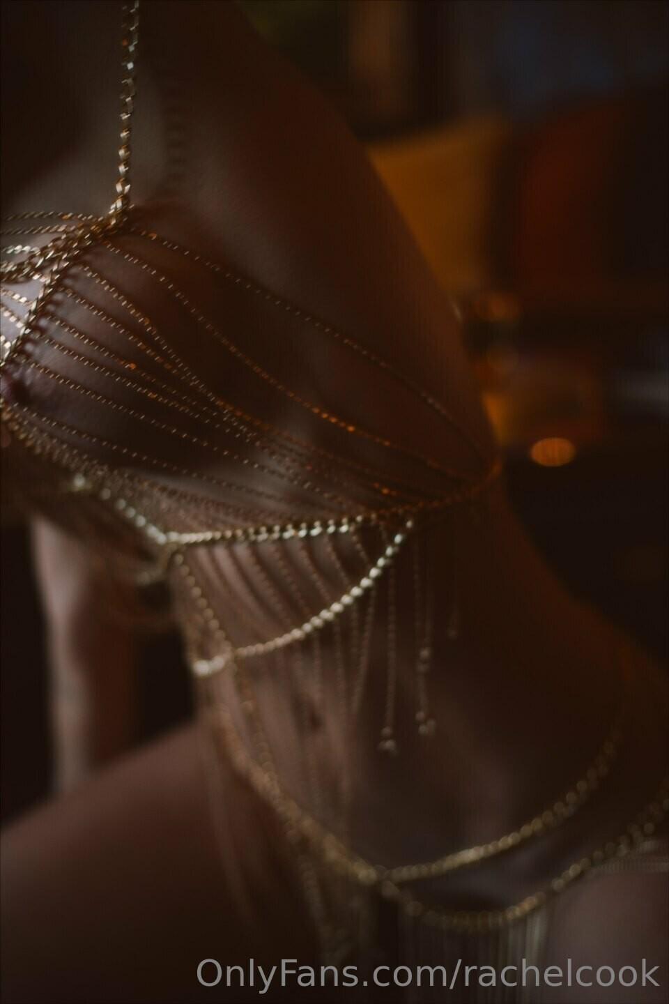 rachel cook nude chain lingerie posing set leaked kqyghz