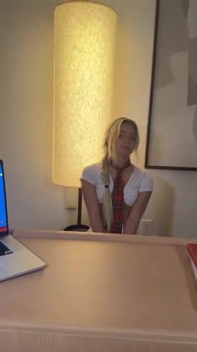 trippie bri nude school girl role play onlyfans video leaked jbcgzb