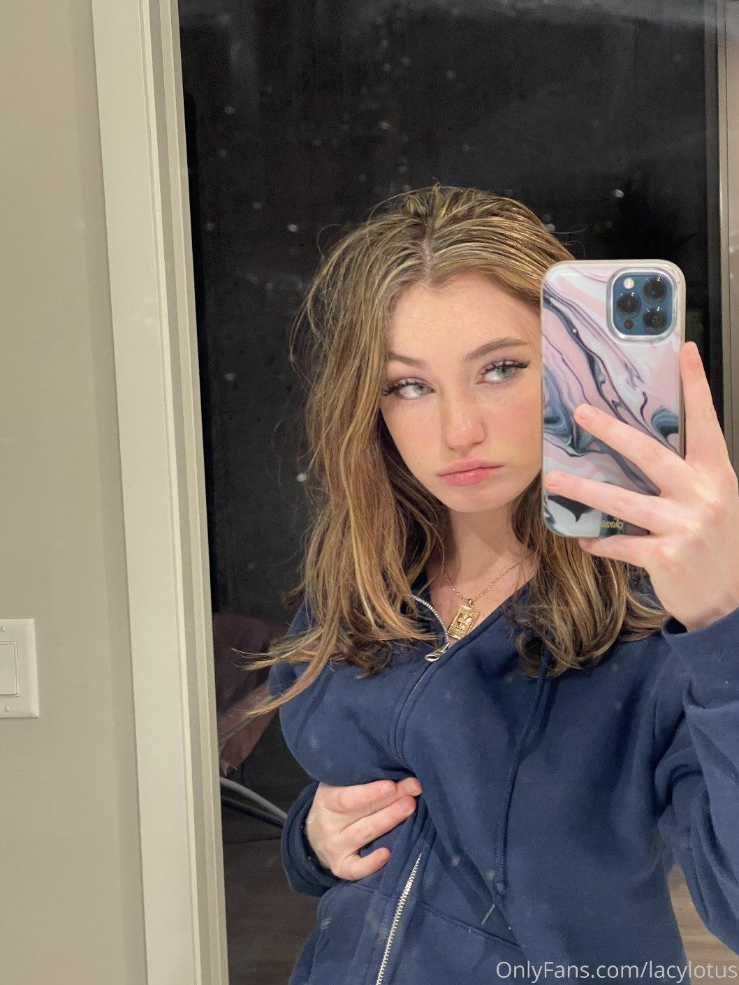 skylar rae nude mirror selfies onlyfans video leaked gvqnzf influencersgonewild