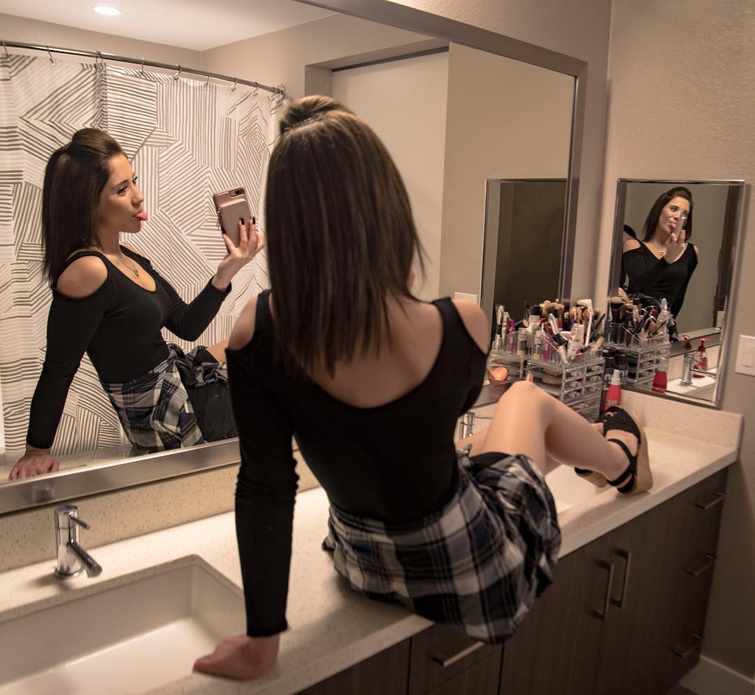 lizzy wurst sexy pictures mfgbrp influencersgonewild