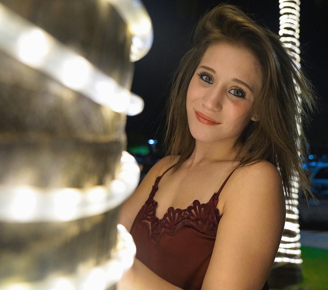 lizzy wurst sexy pictures zslsla influencersgonewild