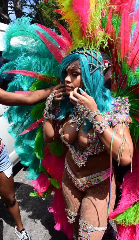 rihanna barbados festival pussy slip leaked ogiidv influencersgonewild