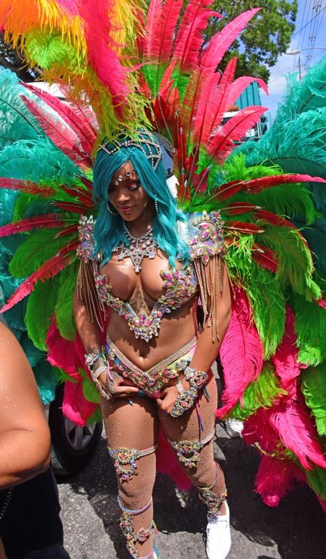 rihanna barbados festival pussy slip leaked zwzffd influencersgonewild