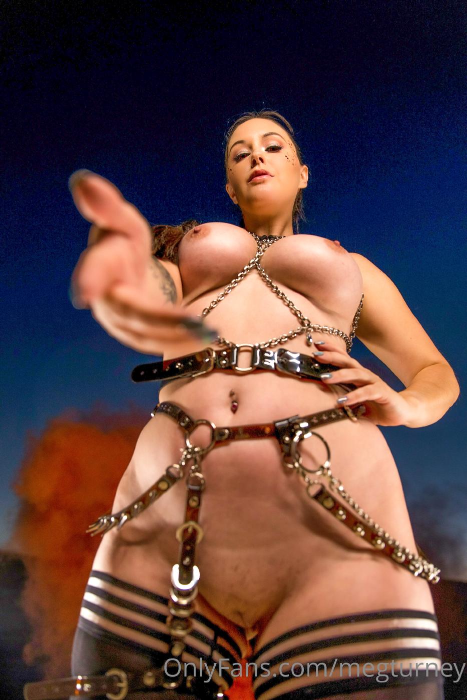 meg turney naked boobie bat onlyfans set leaked tdrppa 1 influencersgonewild