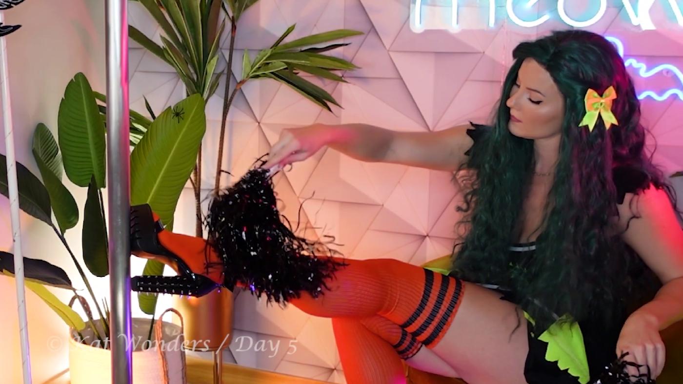 kat wonders halloween special day 5 2022 xqdpqq influencersgonewild